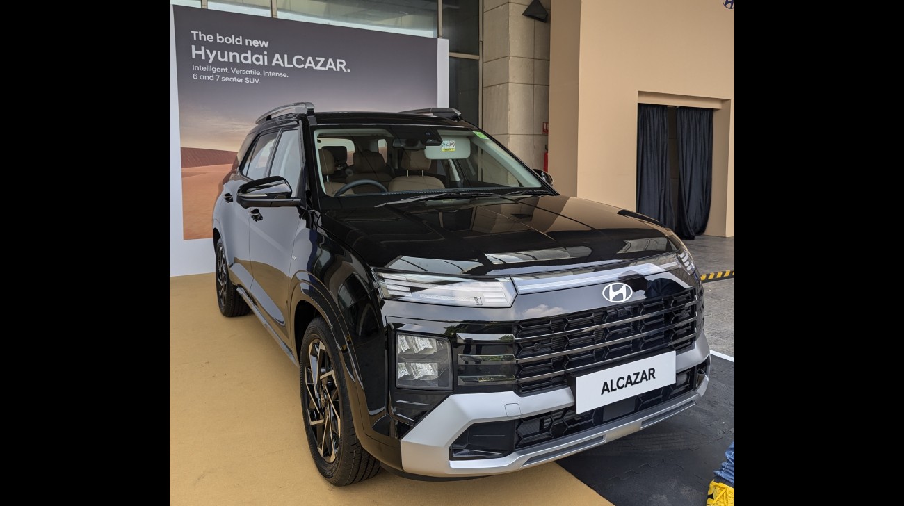 Hyundai Alcazar Facelift Launched at Rs 14.99 Lakh